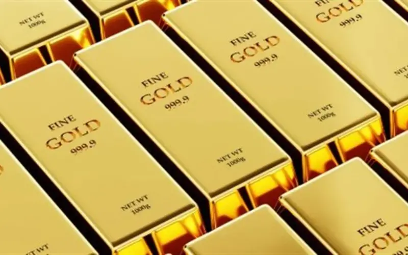 استقرار حذر للمعدن النفيس بعد أسبوع من التقلبات العنيفة.